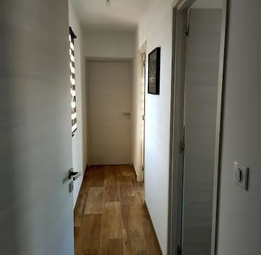 Neuf Avec Balcon Et 2 Apartment Saint-Florent (Corsica)
