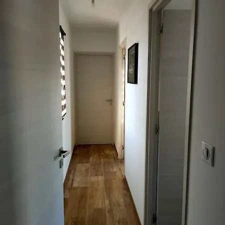 Neuf Avec Balcon Et 2 Apartment Saint-Florent (Corsica)